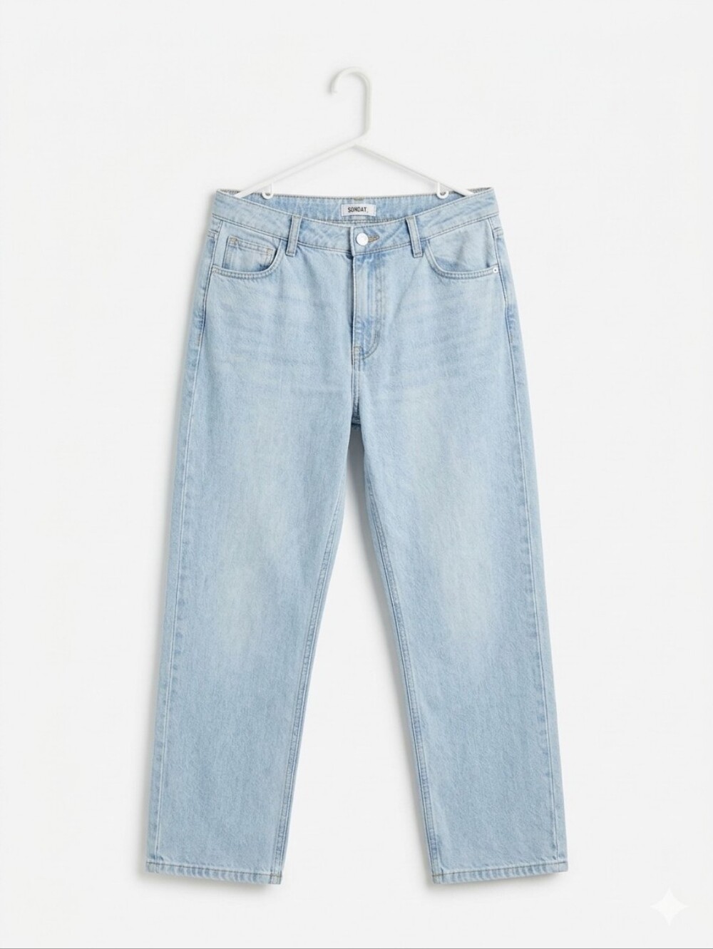 Light Wash Men’s Jeans - Classic Straight Fit